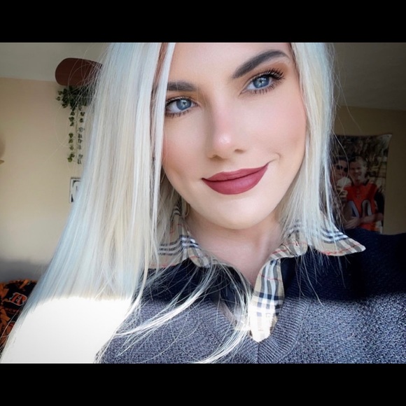 Meet your Posher, Heather - Picture 3 of 8